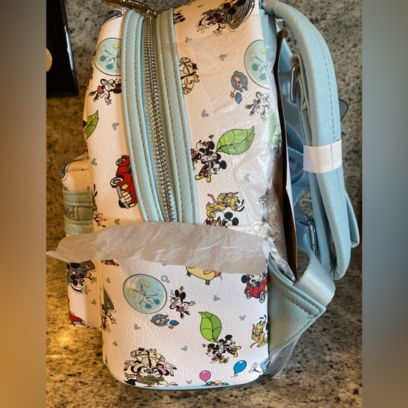 Disney Parks Mickey and Minnie Mouse Loungefly Mini Backpack NWT - Picture 6 of 10